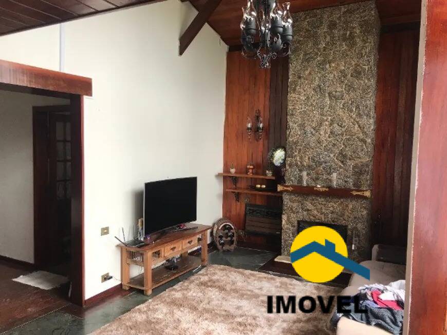 Casa à venda com 3 quartos, 180m² - Foto 13