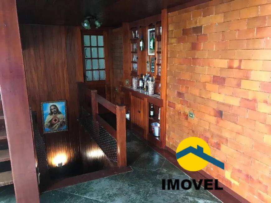 Casa à venda com 3 quartos, 180m² - Foto 14