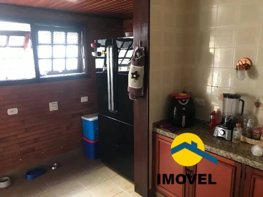 Casa à venda com 3 quartos, 180m² - Foto 12