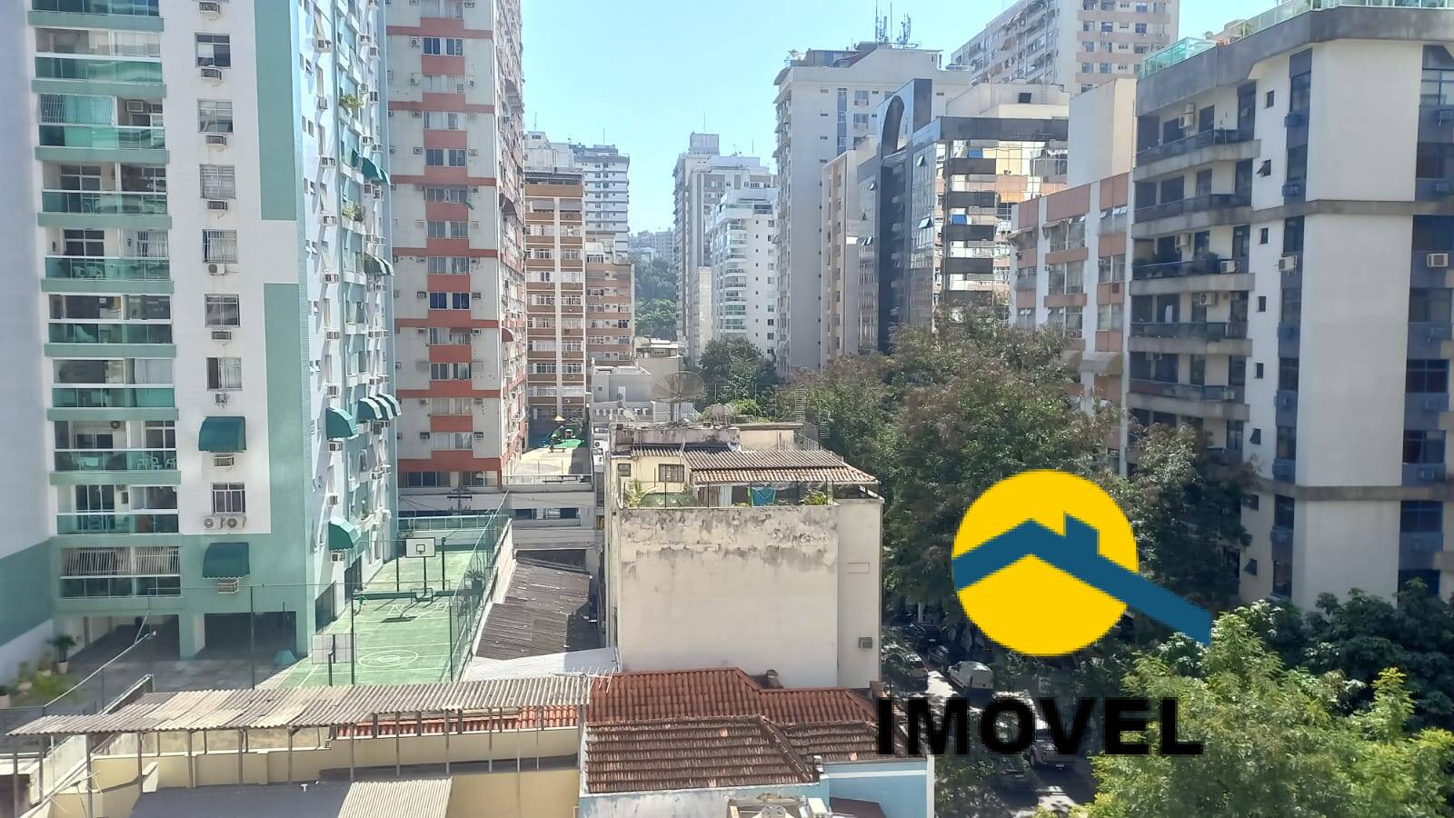 Apartamento à venda com 2 quartos, 80m² - Foto 5