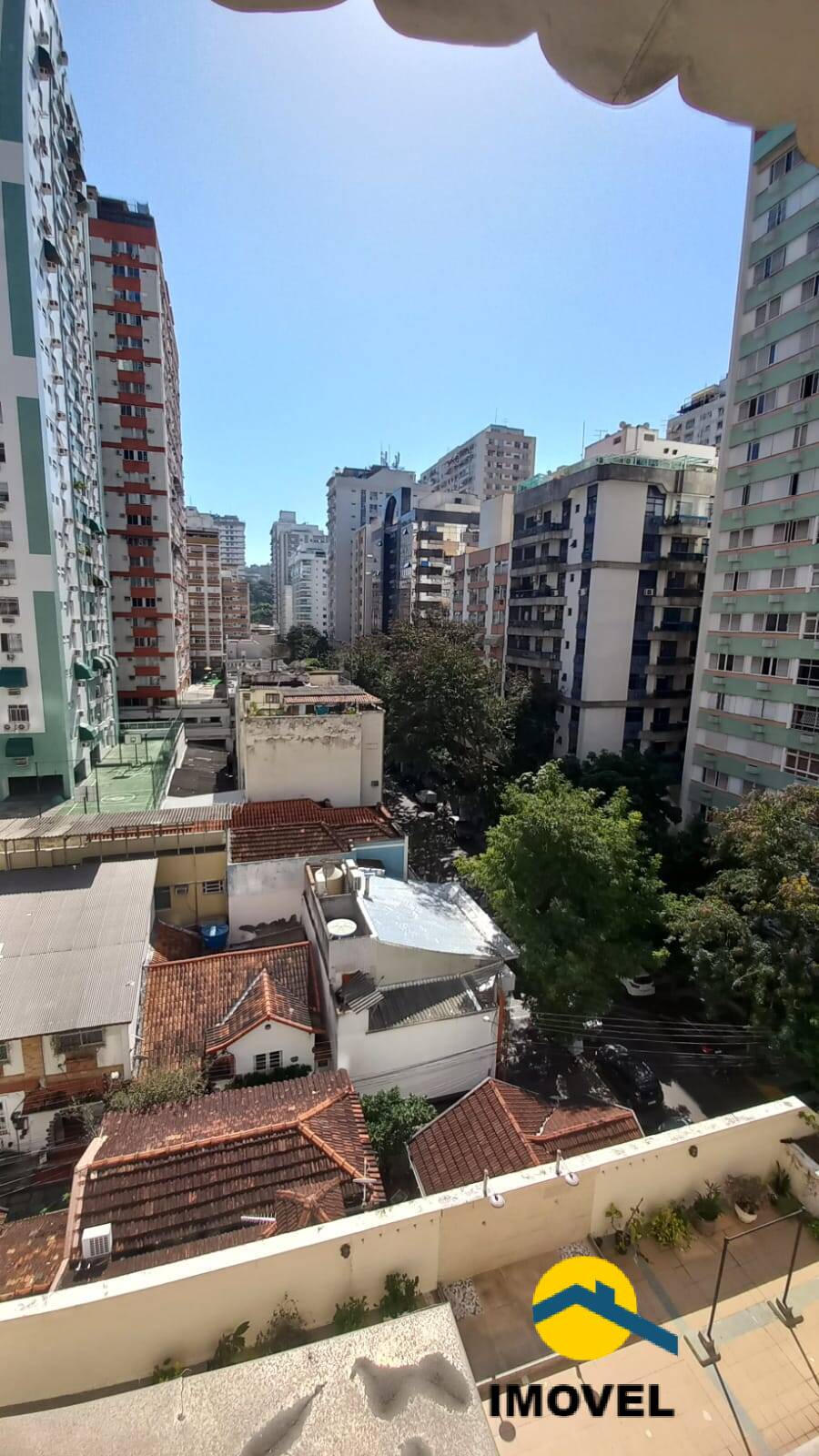 Apartamento à venda com 2 quartos, 80m² - Foto 23