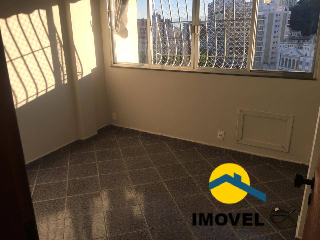 Apartamento à venda com 2 quartos, 65m² - Foto 6