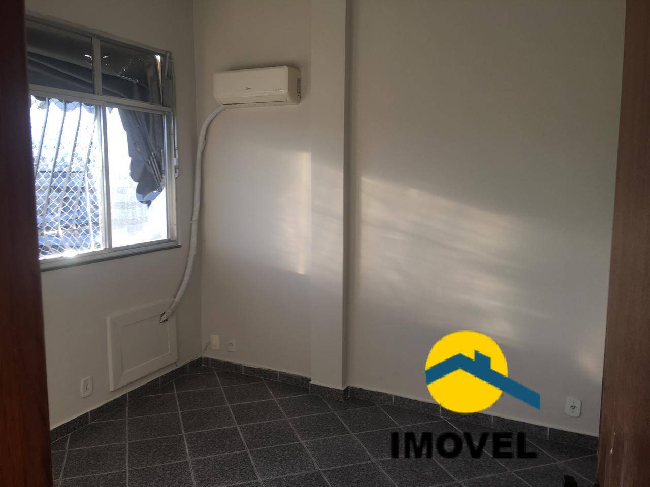 Apartamento à venda com 2 quartos, 65m² - Foto 11