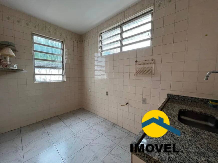 Casa à venda com 3 quartos, 200m² - Foto 5