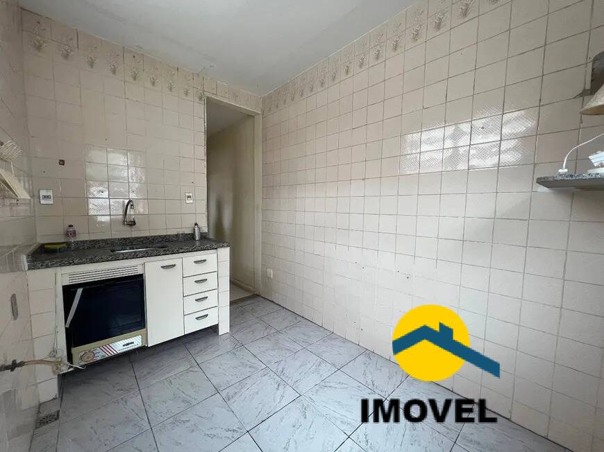 Casa à venda com 3 quartos, 200m² - Foto 6