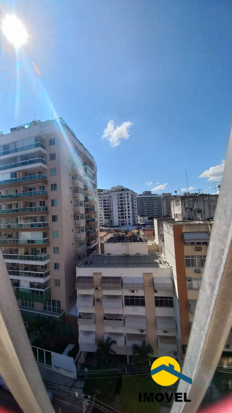 Apartamento à venda com 2 quartos, 85m² - Foto 18