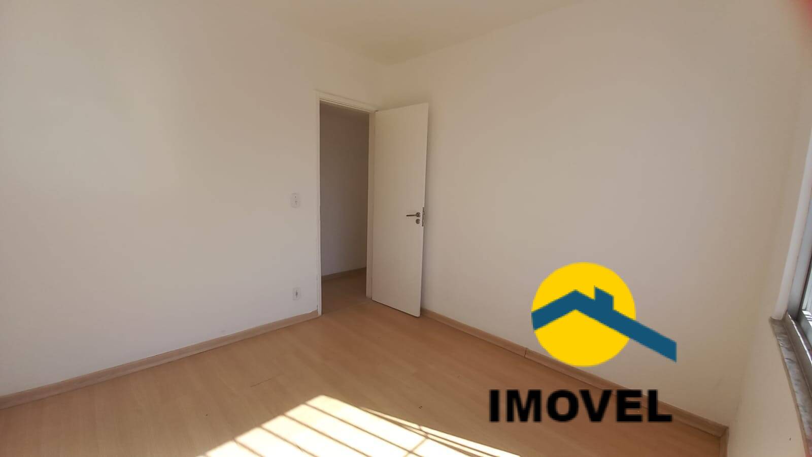 Apartamento à venda com 2 quartos, 85m² - Foto 19