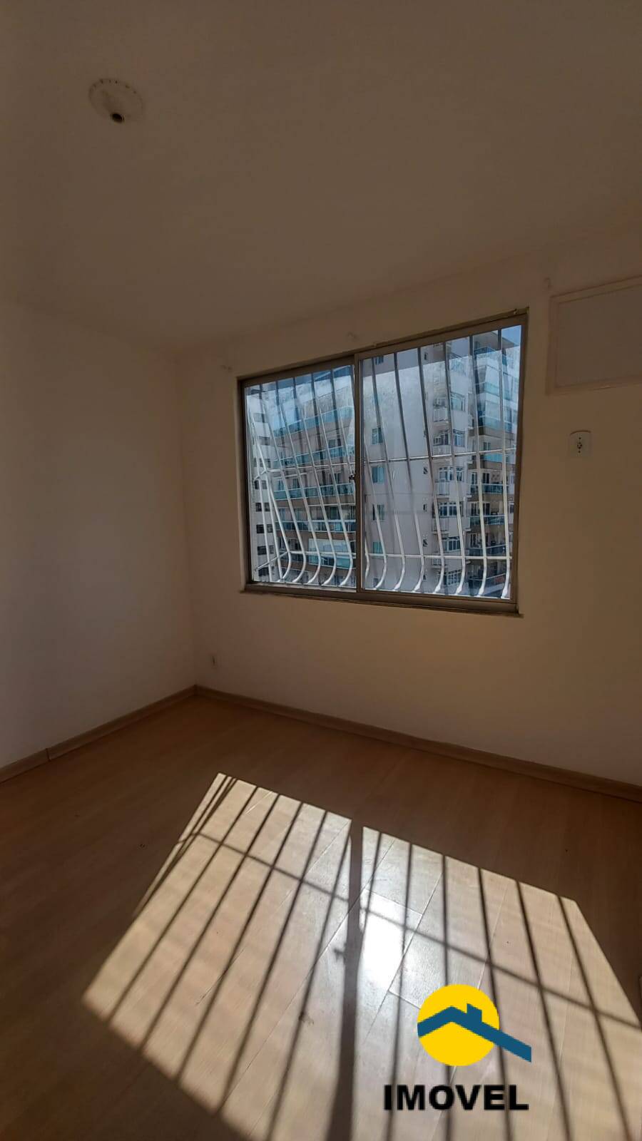 Apartamento à venda com 2 quartos, 85m² - Foto 17