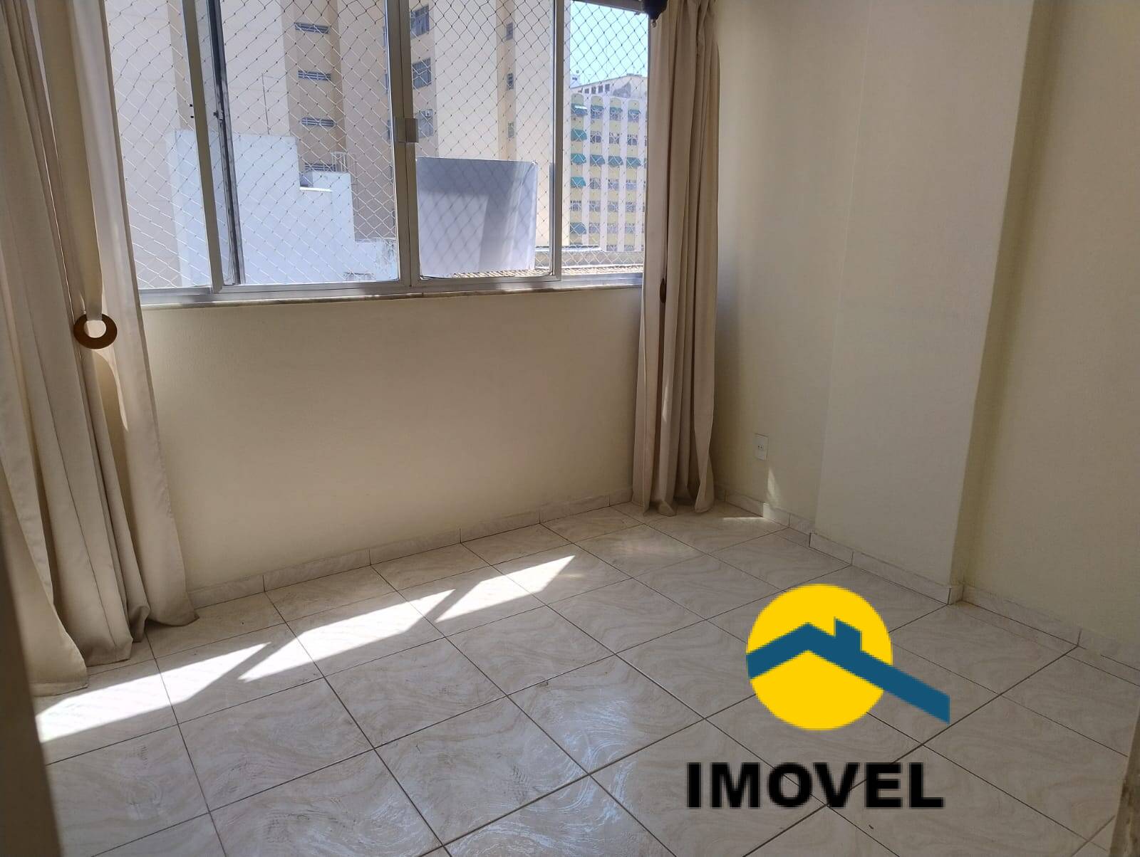 Apartamento à venda com 2 quartos, 70m² - Foto 10