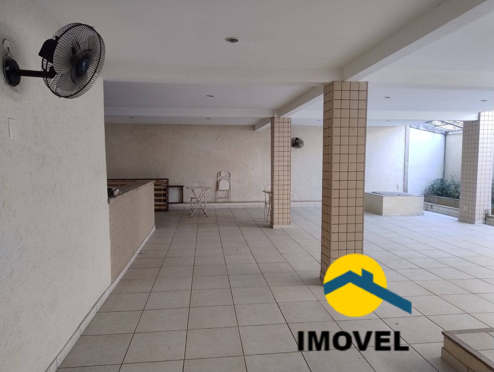 Apartamento à venda com 2 quartos, 70m² - Foto 27