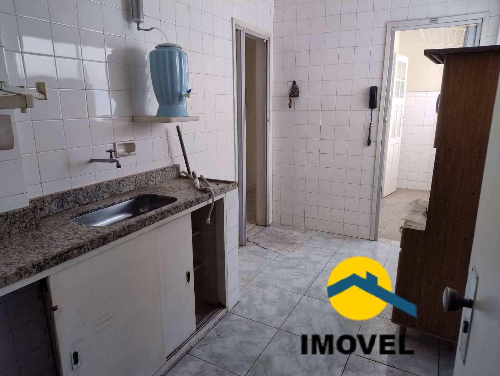 Apartamento à venda com 2 quartos, 70m² - Foto 17