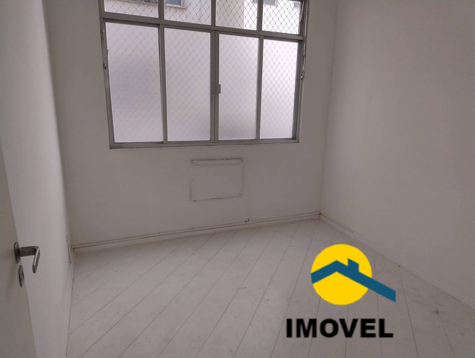 Apartamento à venda com 2 quartos, 75m² - Foto 5