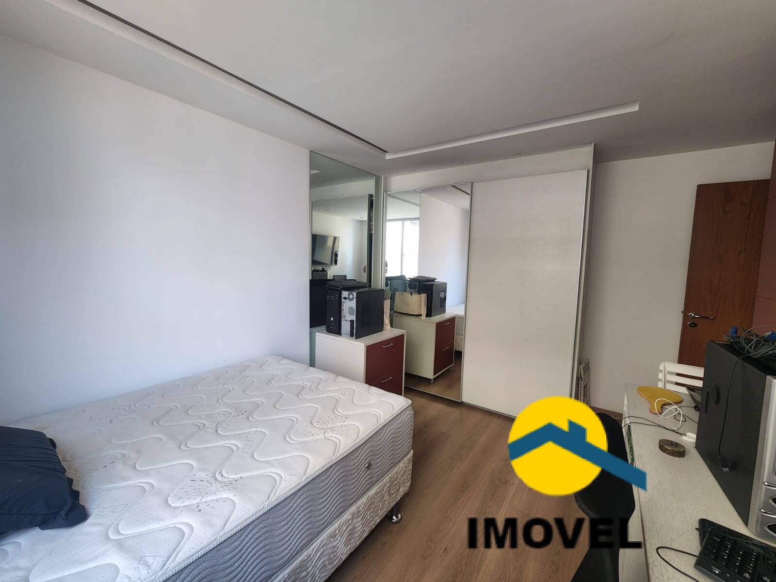 Apartamento à venda com 3 quartos, 130m² - Foto 22