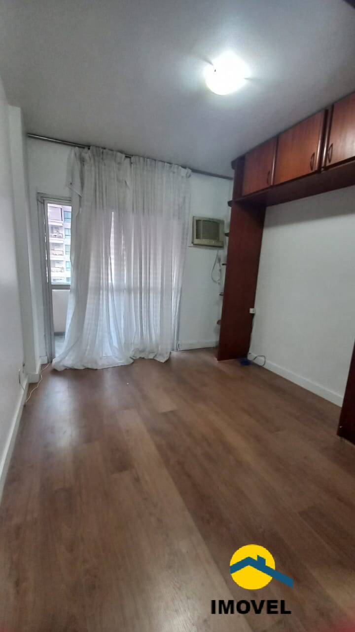 Apartamento à venda com 3 quartos, 129m² - Foto 33