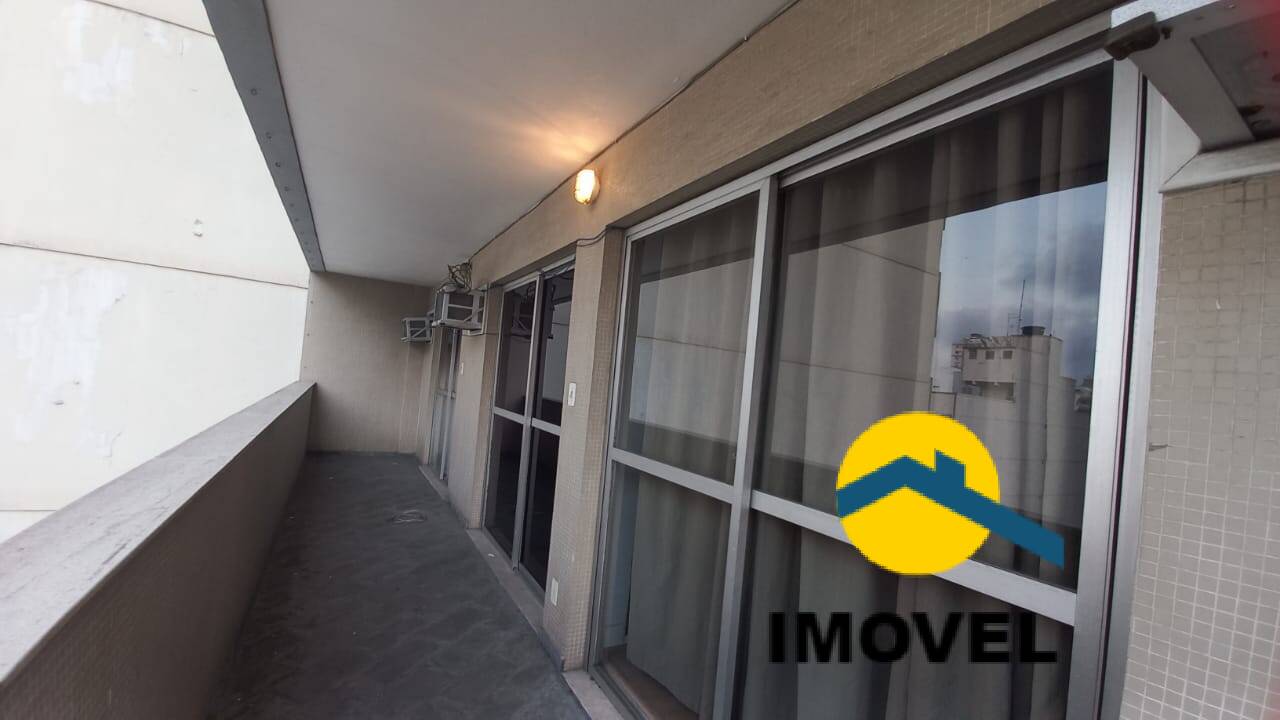 Apartamento à venda com 3 quartos, 129m² - Foto 2