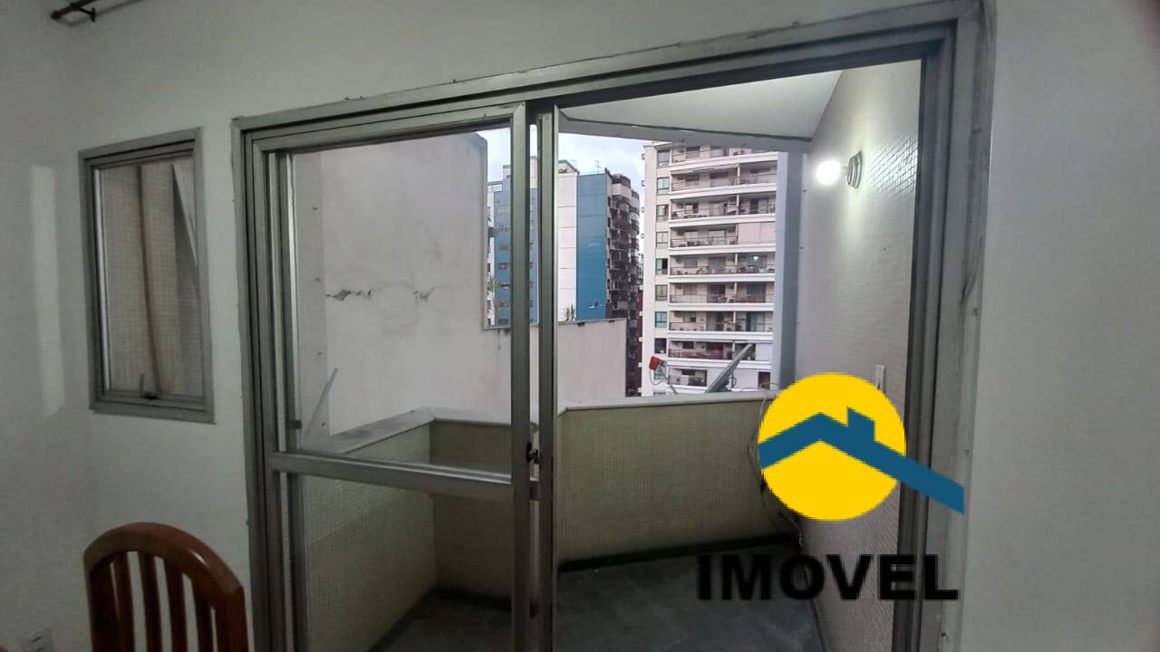 Apartamento à venda com 3 quartos, 129m² - Foto 12