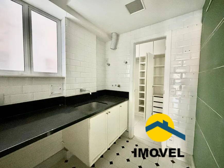 Apartamento à venda com 3 quartos, 140m² - Foto 28