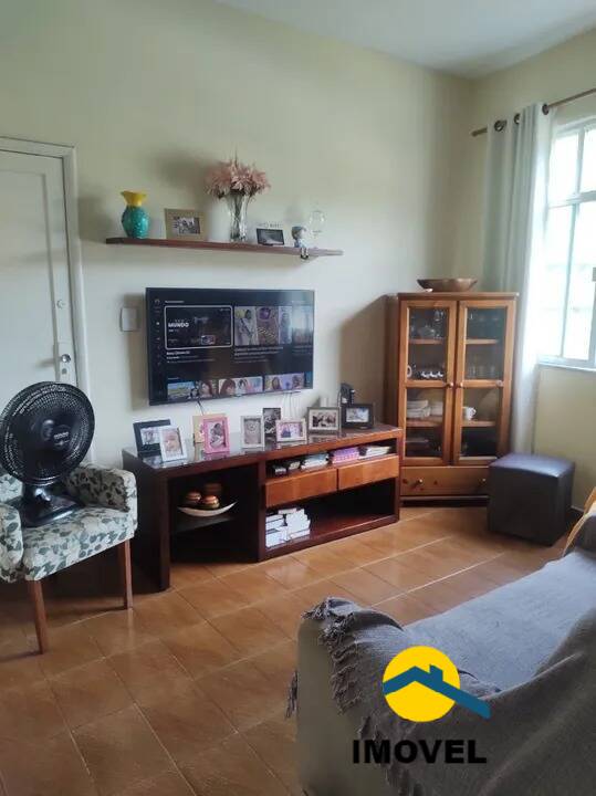 Apartamento à venda com 2 quartos, 72m² - Foto 2