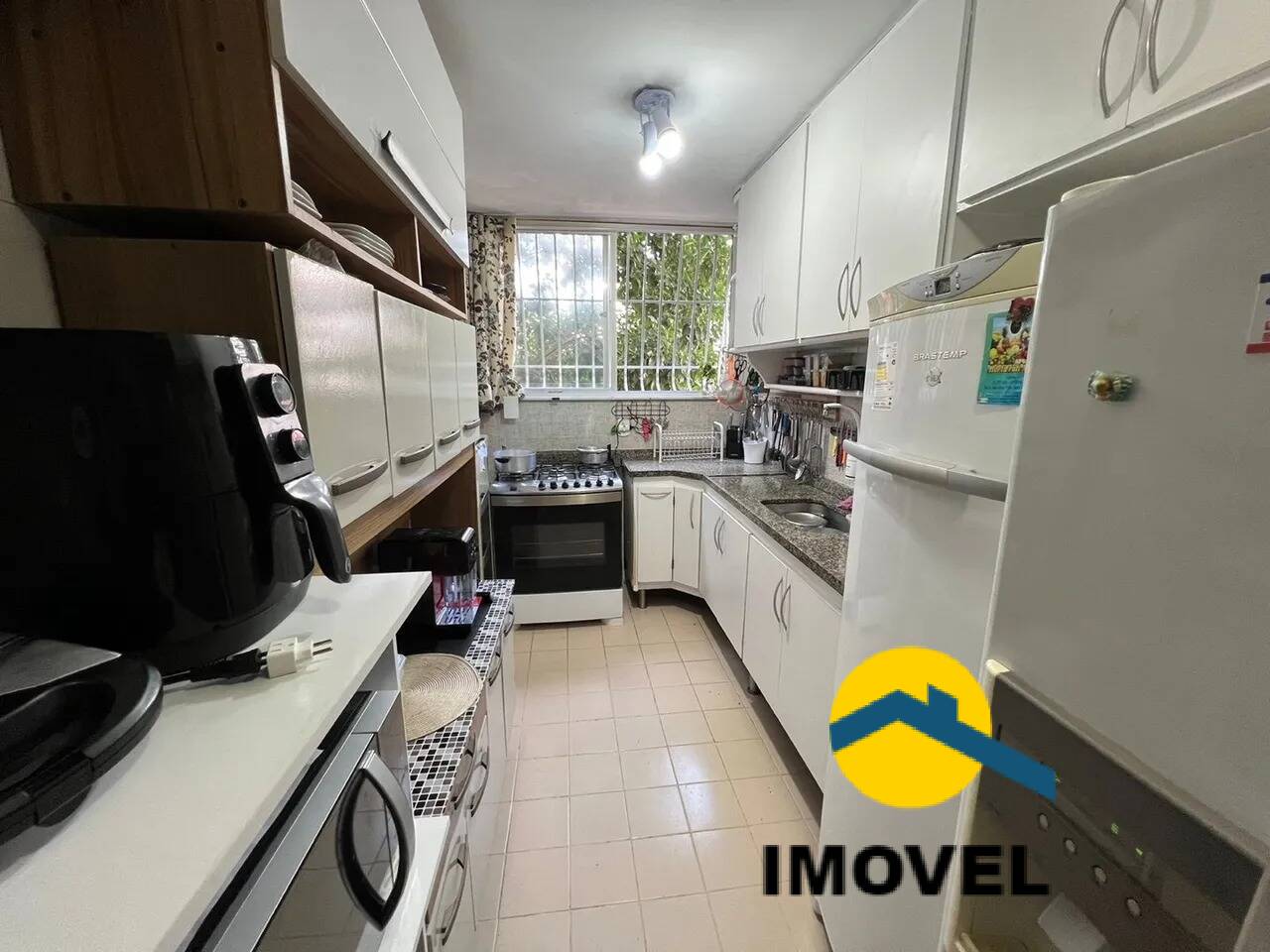 Apartamento à venda com 3 quartos, 100m² - Foto 12