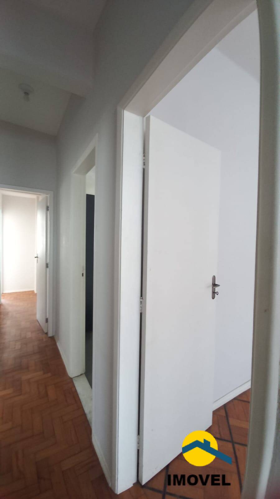 Apartamento à venda com 3 quartos, 130m² - Foto 27