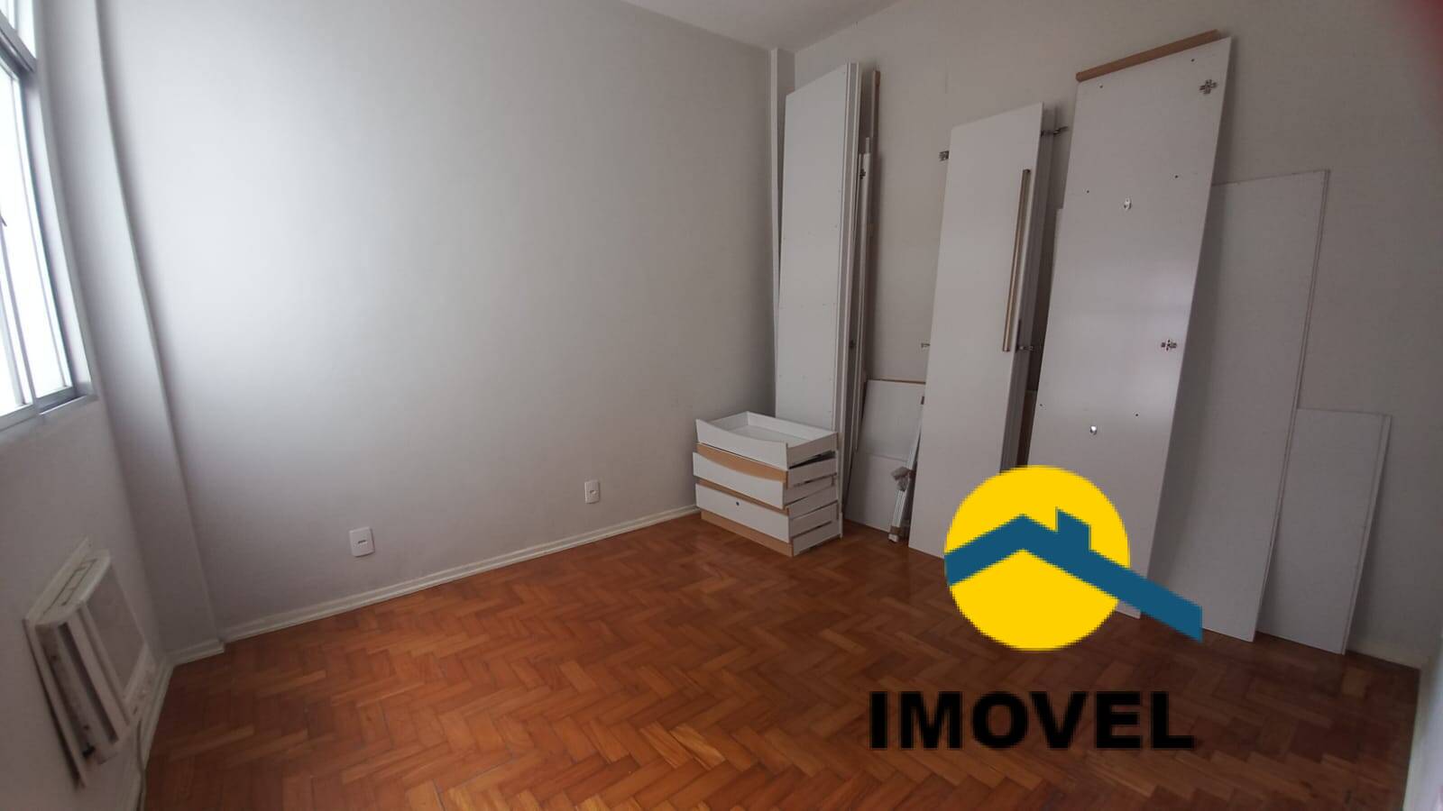 Apartamento à venda com 3 quartos, 130m² - Foto 32