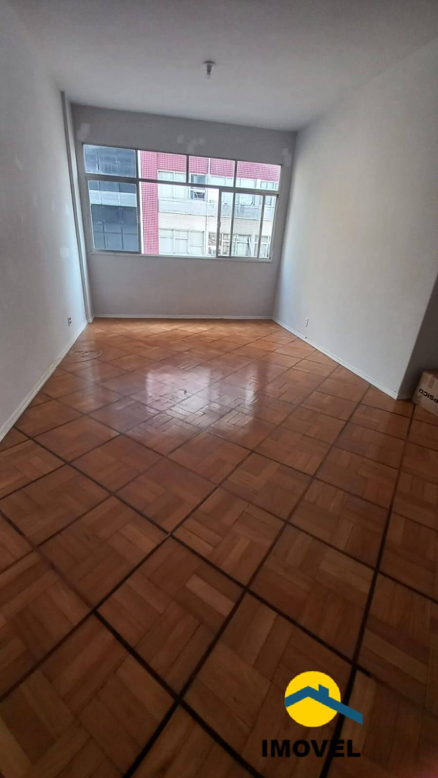 Apartamento à venda com 3 quartos, 130m² - Foto 4