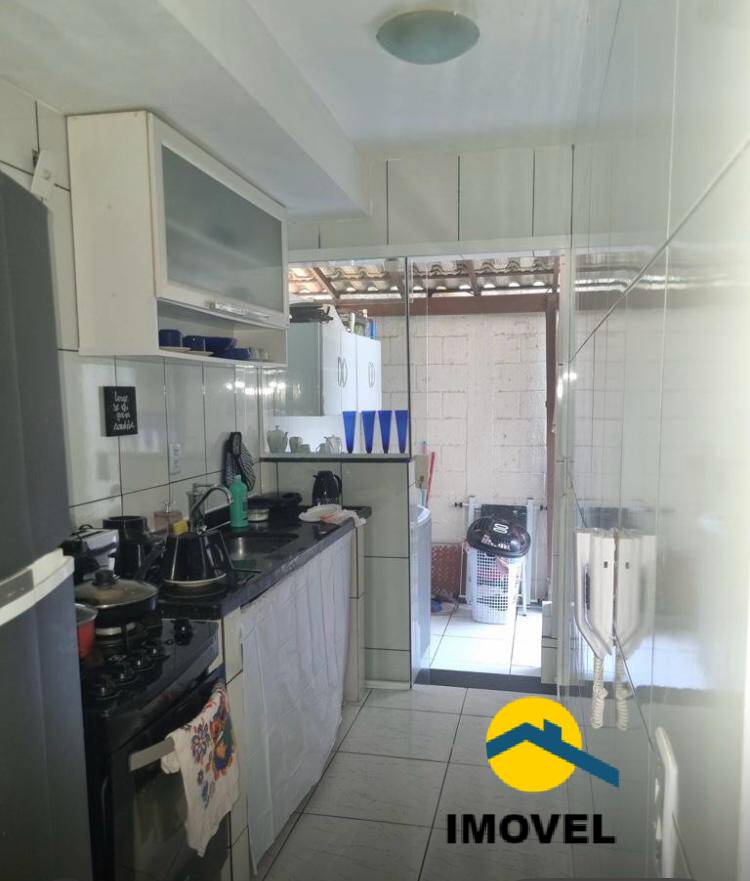 Apartamento à venda com 2 quartos, 70m² - Foto 4