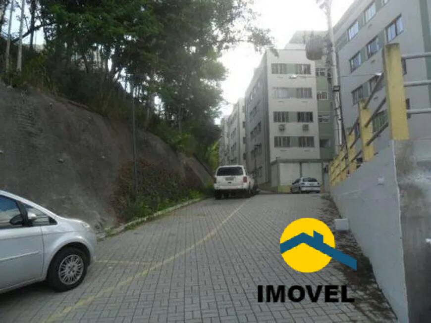 Apartamento à venda com 2 quartos, 70m² - Foto 19