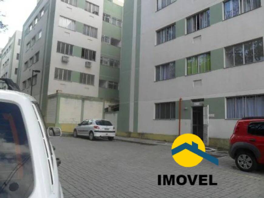 Apartamento à venda com 2 quartos, 70m² - Foto 18