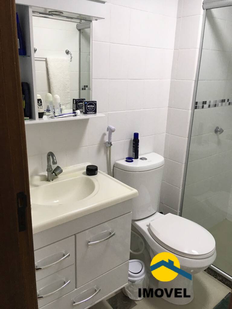 Apartamento à venda com 2 quartos, 70m² - Foto 7