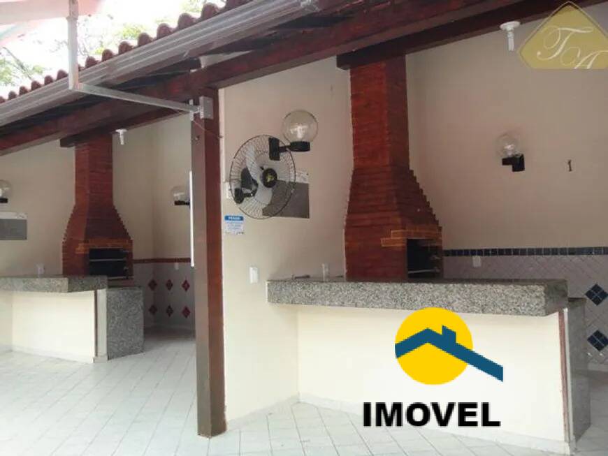 Apartamento à venda com 2 quartos, 70m² - Foto 12