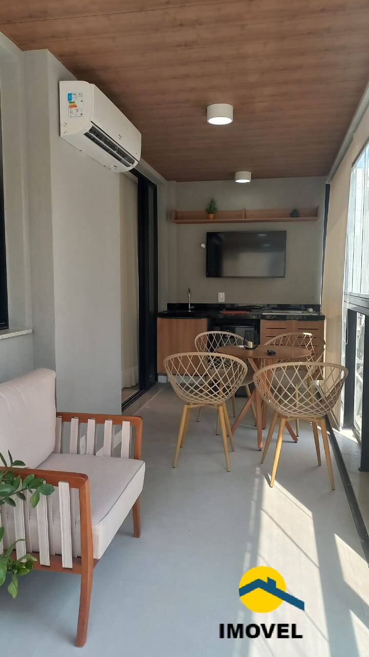 Apartamento à venda com 2 quartos, 76m² - Foto 5