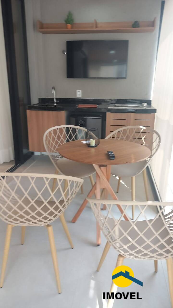 Apartamento à venda com 2 quartos, 76m² - Foto 4