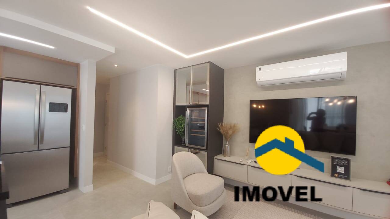 Apartamento à venda com 2 quartos, 76m² - Foto 9