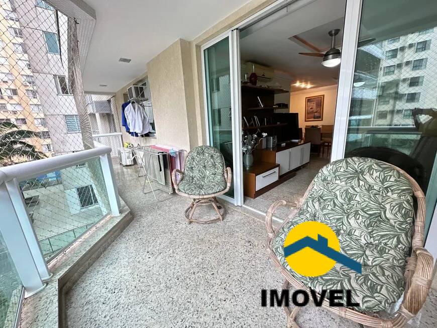 Apartamento à venda com 3 quartos, 130m² - Foto 5