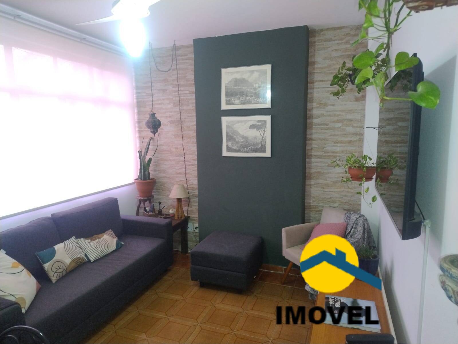 Apartamento à venda com 2 quartos, 70m² - Foto 1