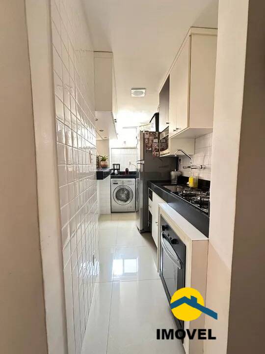 Apartamento à venda com 2 quartos, 65m² - Foto 10