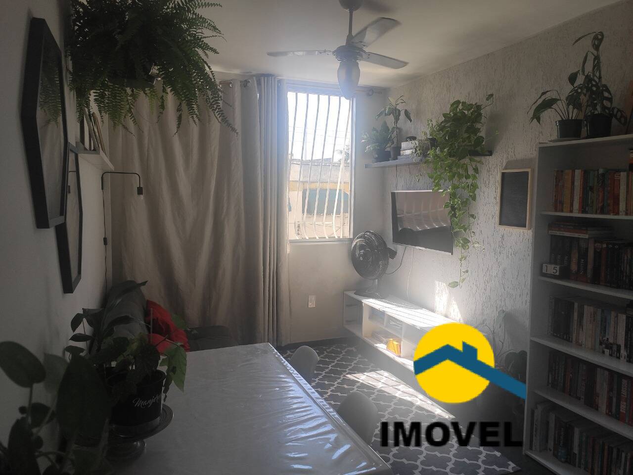 Apartamento à venda com 2 quartos, 55m² - Foto 1