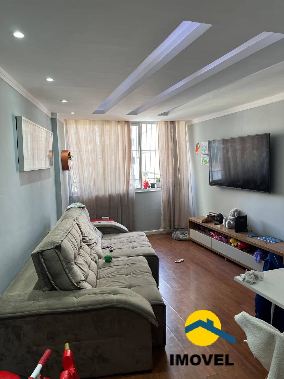 Apartamento à venda com 3 quartos, 114m² - Foto 2