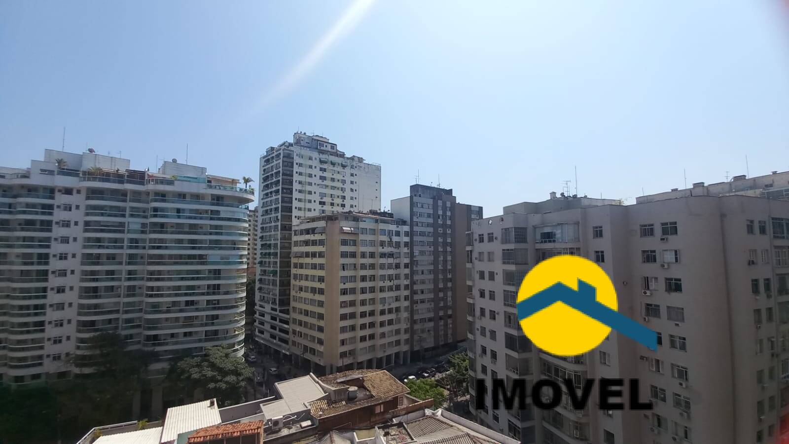 Apartamento à venda com 2 quartos, 75m² - Foto 10