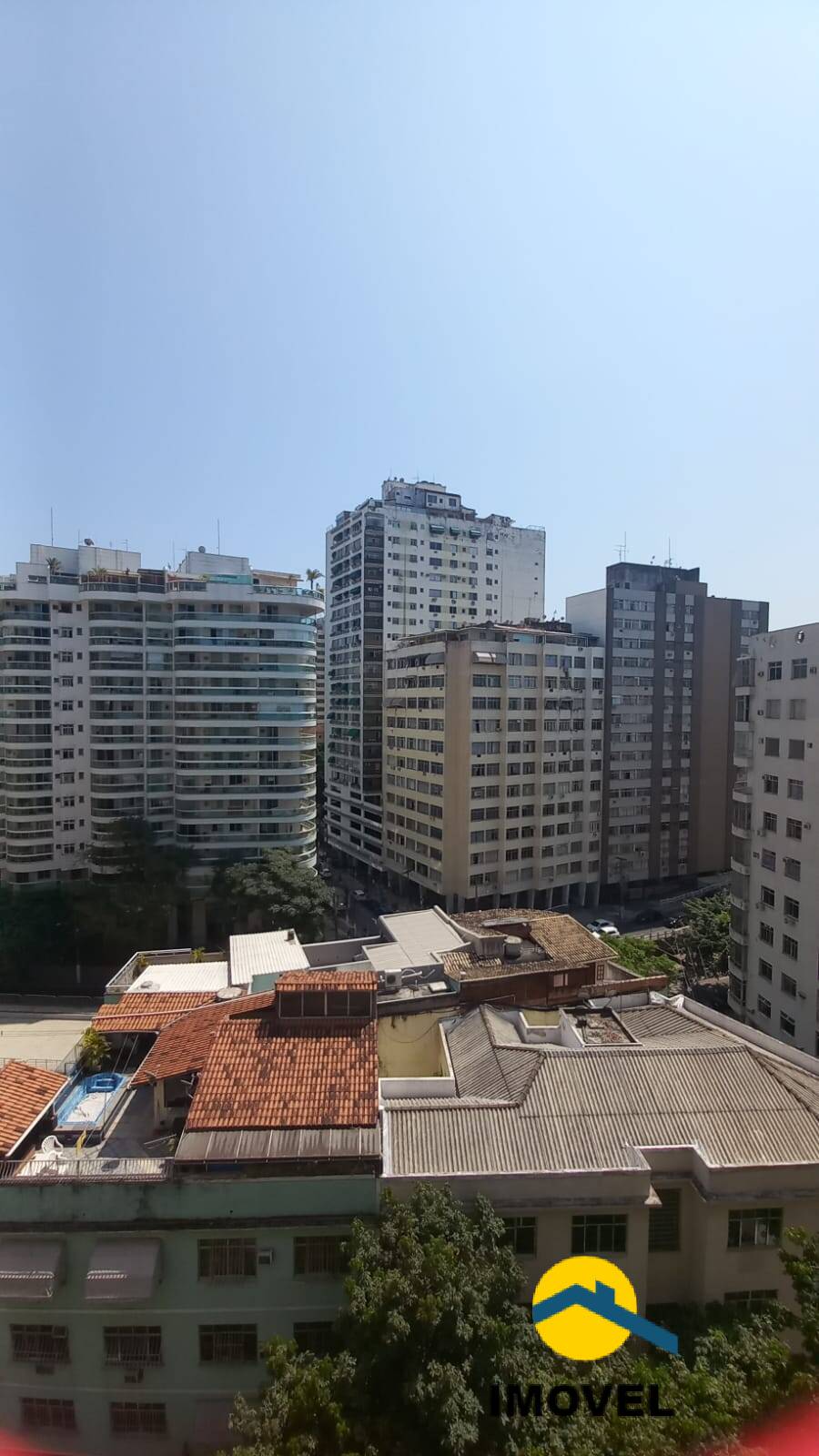 Apartamento à venda com 2 quartos, 75m² - Foto 25