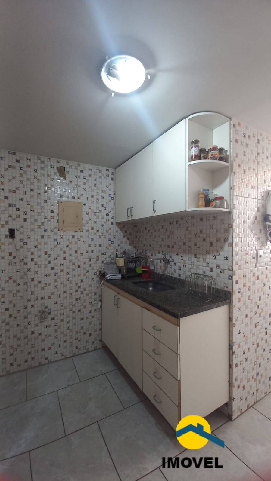 Apartamento à venda com 2 quartos, 75m² - Foto 42