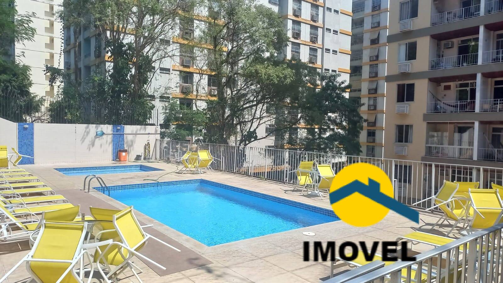 Apartamento à venda com 2 quartos, 75m² - Foto 60