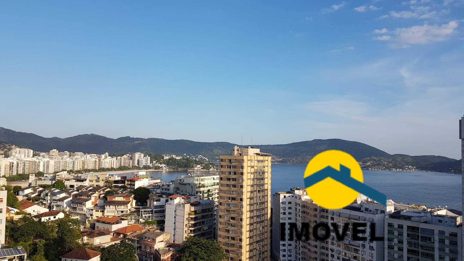 Apartamento à venda com 2 quartos, 90m² - Foto 4