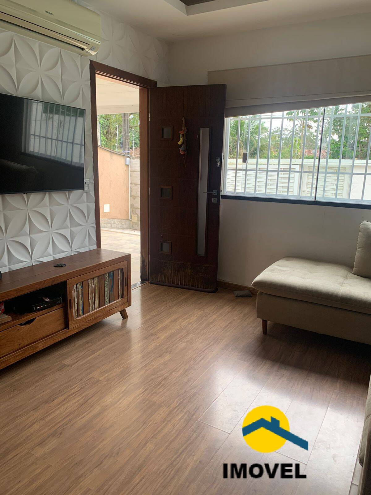 Casa à venda com 3 quartos, 90m² - Foto 4