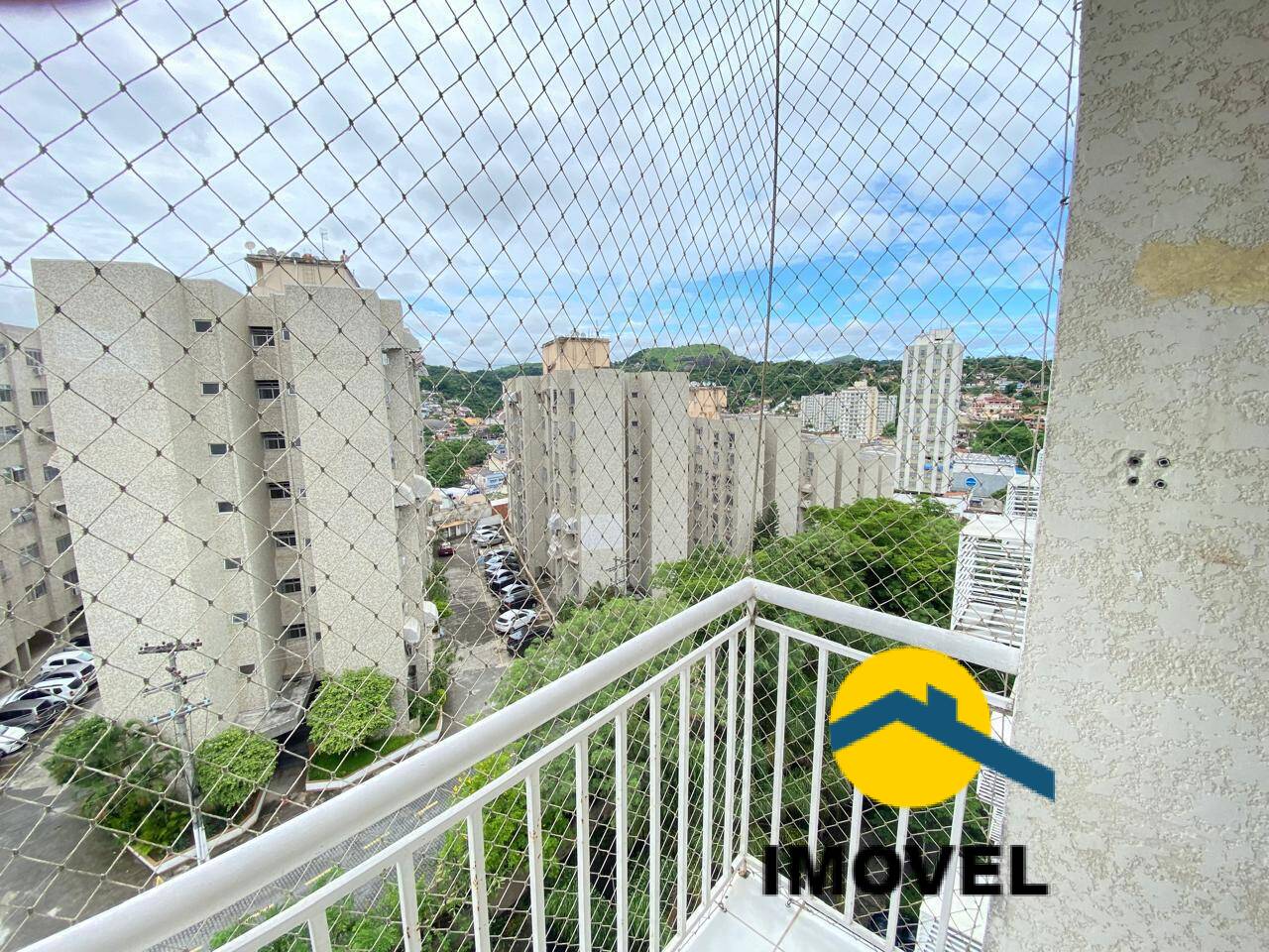 Apartamento à venda com 2 quartos, 65m² - Foto 3