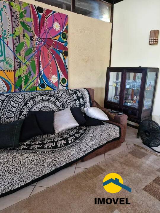 Casa de Condomínio à venda com 3 quartos, 2000m² - Foto 4