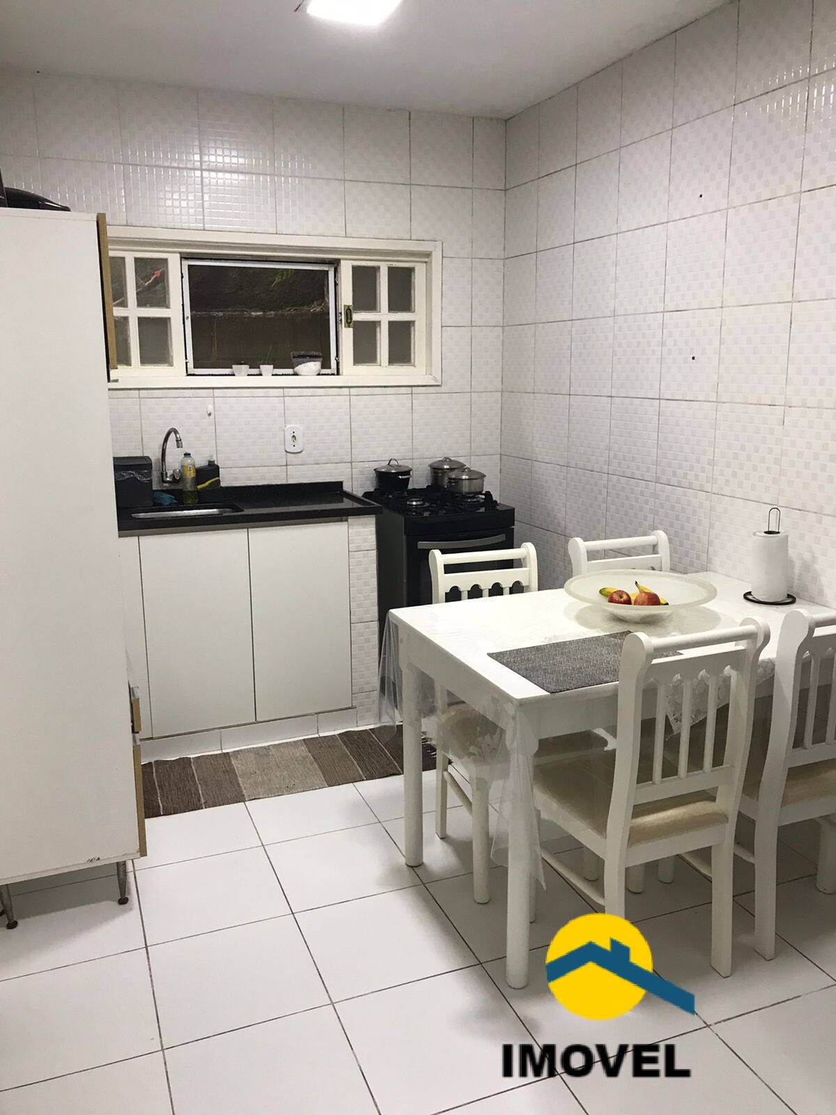 Casa de Condomínio à venda com 3 quartos, 140m² - Foto 2