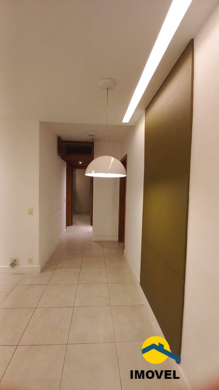 Apartamento à venda com 2 quartos, 75m² - Foto 17