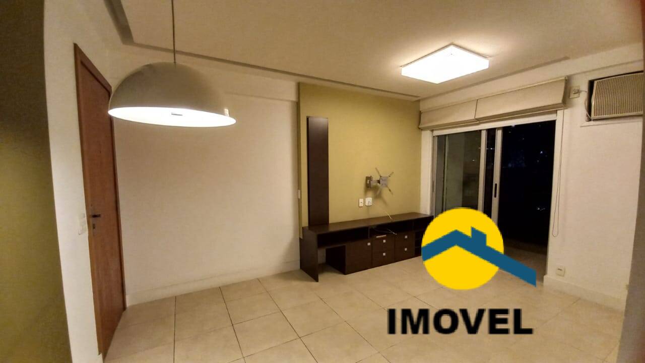 Apartamento à venda com 2 quartos, 75m² - Foto 1